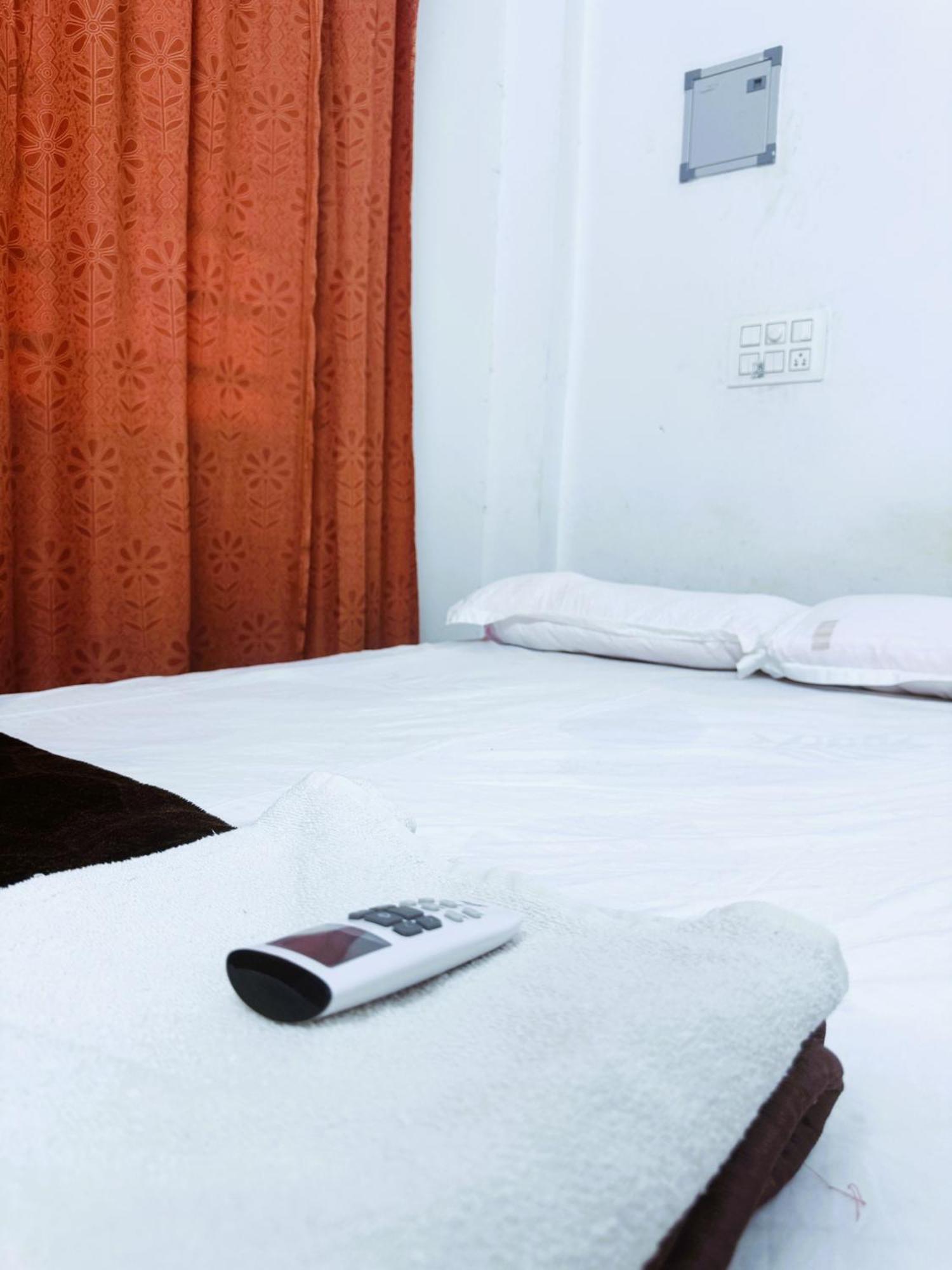 Vcs Apartments Parassinikadavu Parassinikkadavu Екстер'єр фото